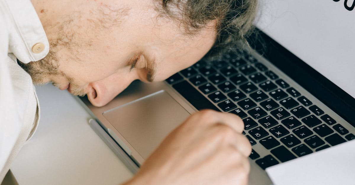 Le sommeil excessif : signe de burn-out ou simple fatigue ?