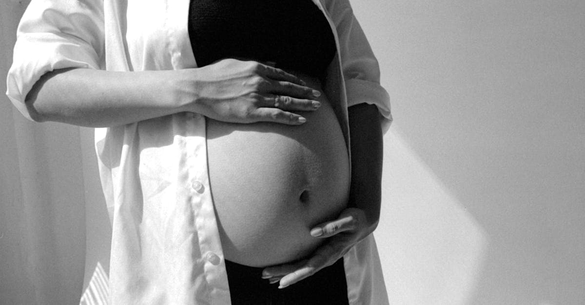 Pourquoi ressentez-vous des douleurs abdominales en début de grossesse ?