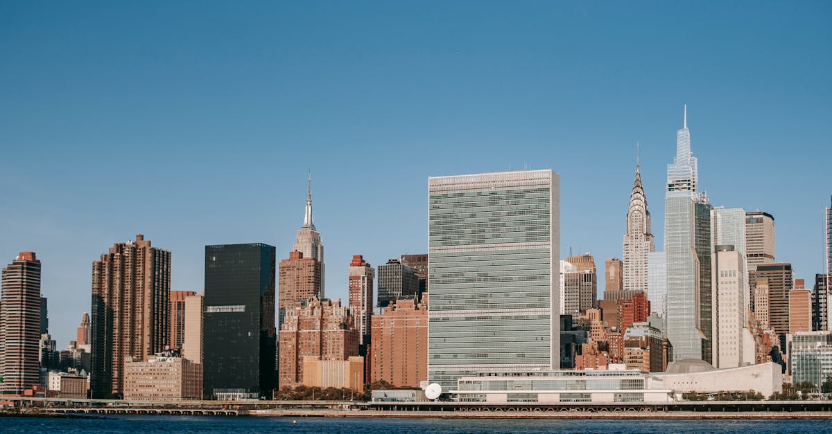 Que sont les Nations Unies et quel est leur rôle mondial ?