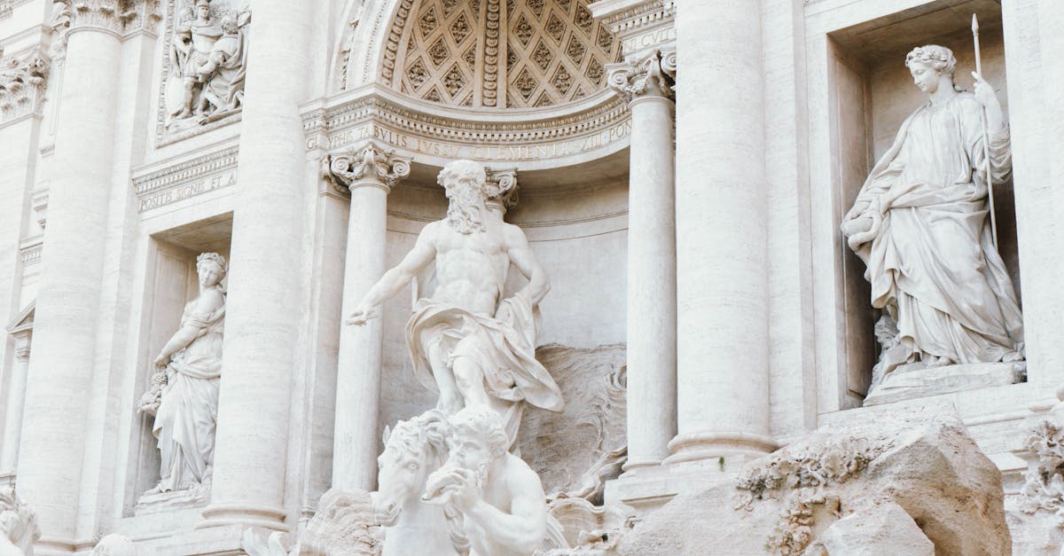 Qui est Hermès et quelles sont ses caractéristiques clés ?