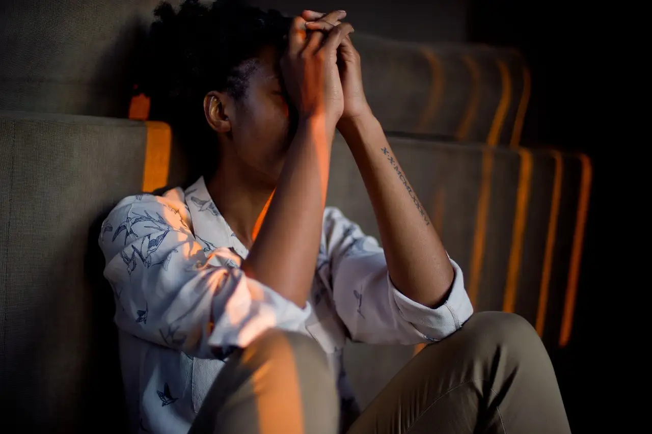 Quelle est la différence entre stress aigu et stress chronique ?