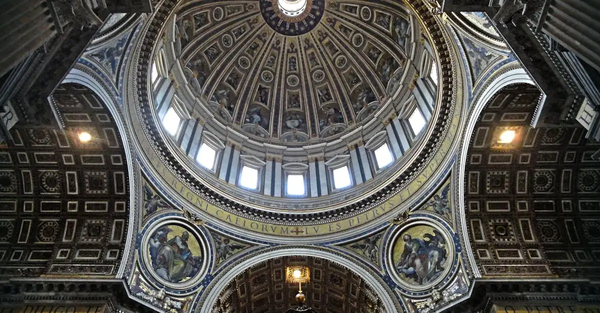 Quelle religion a été adoptée sous Constantin le Grand ?