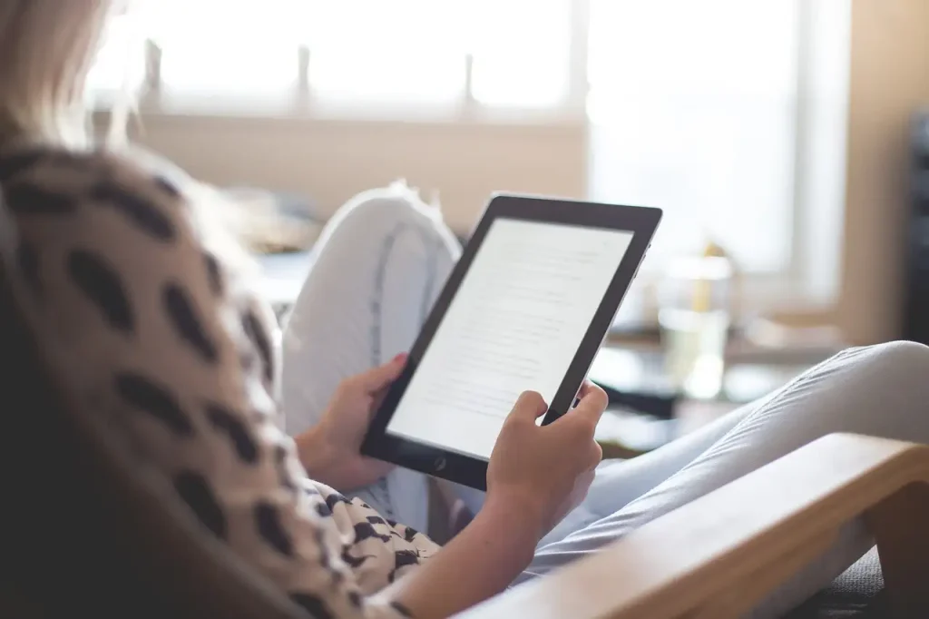 Quels sont les avantages de l'apprentissage mixte en classe ?