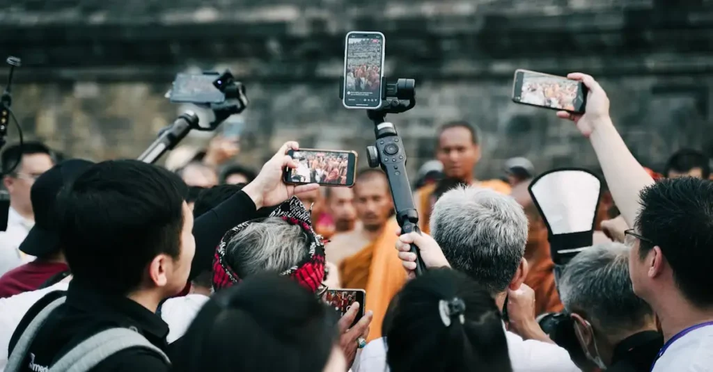 Quelle ville se cache derrière le temple de Borobudur ?