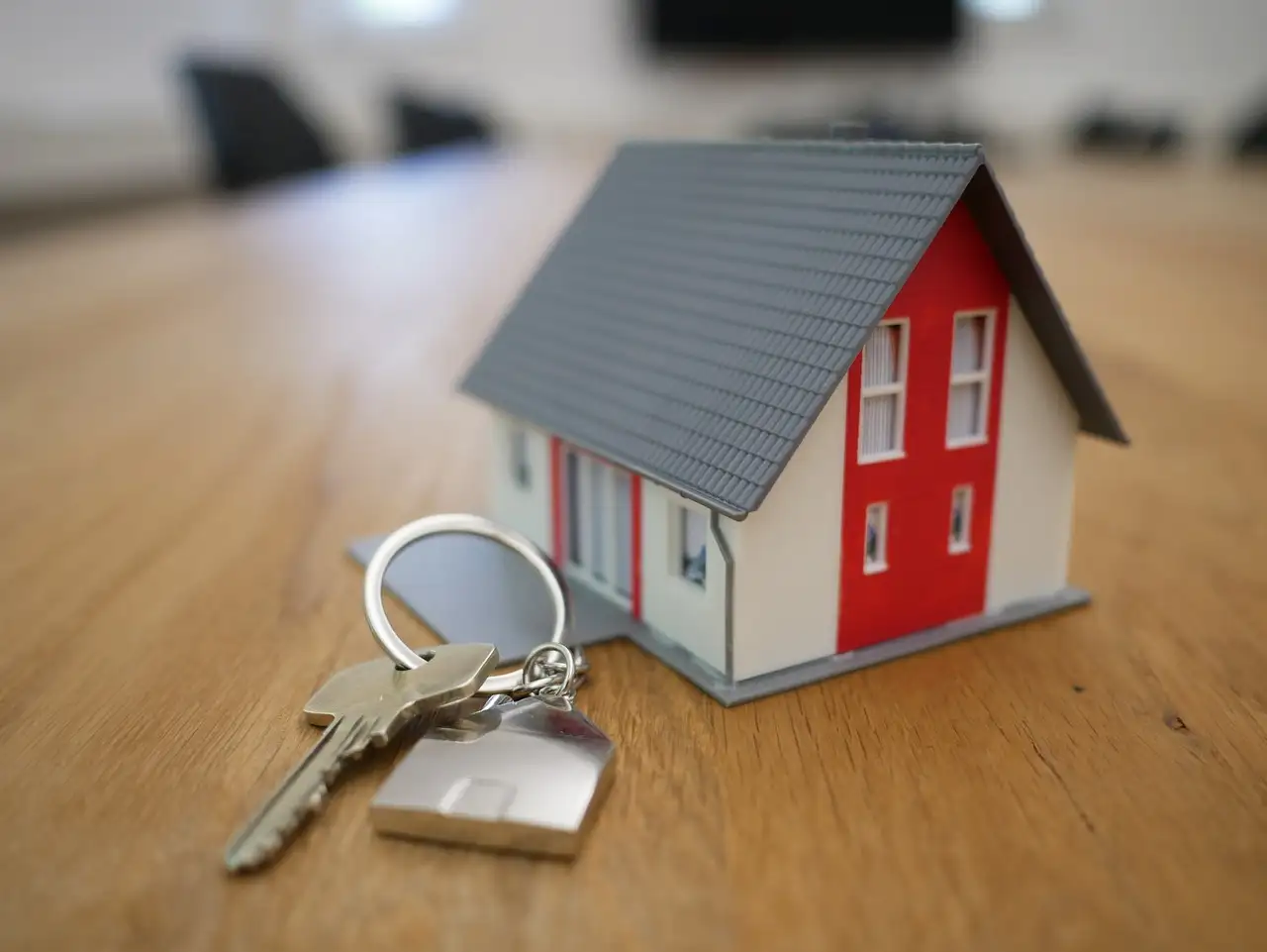 Quels matériaux servaient à construire des maisons au Moyen Âge ?
