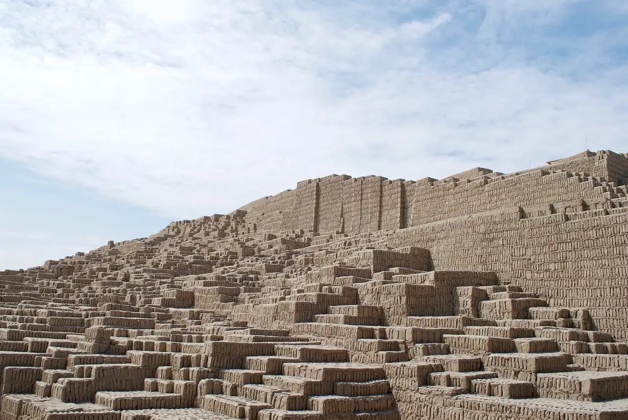 Comment les huacas ont-elles été choisies dans l'histoire ?