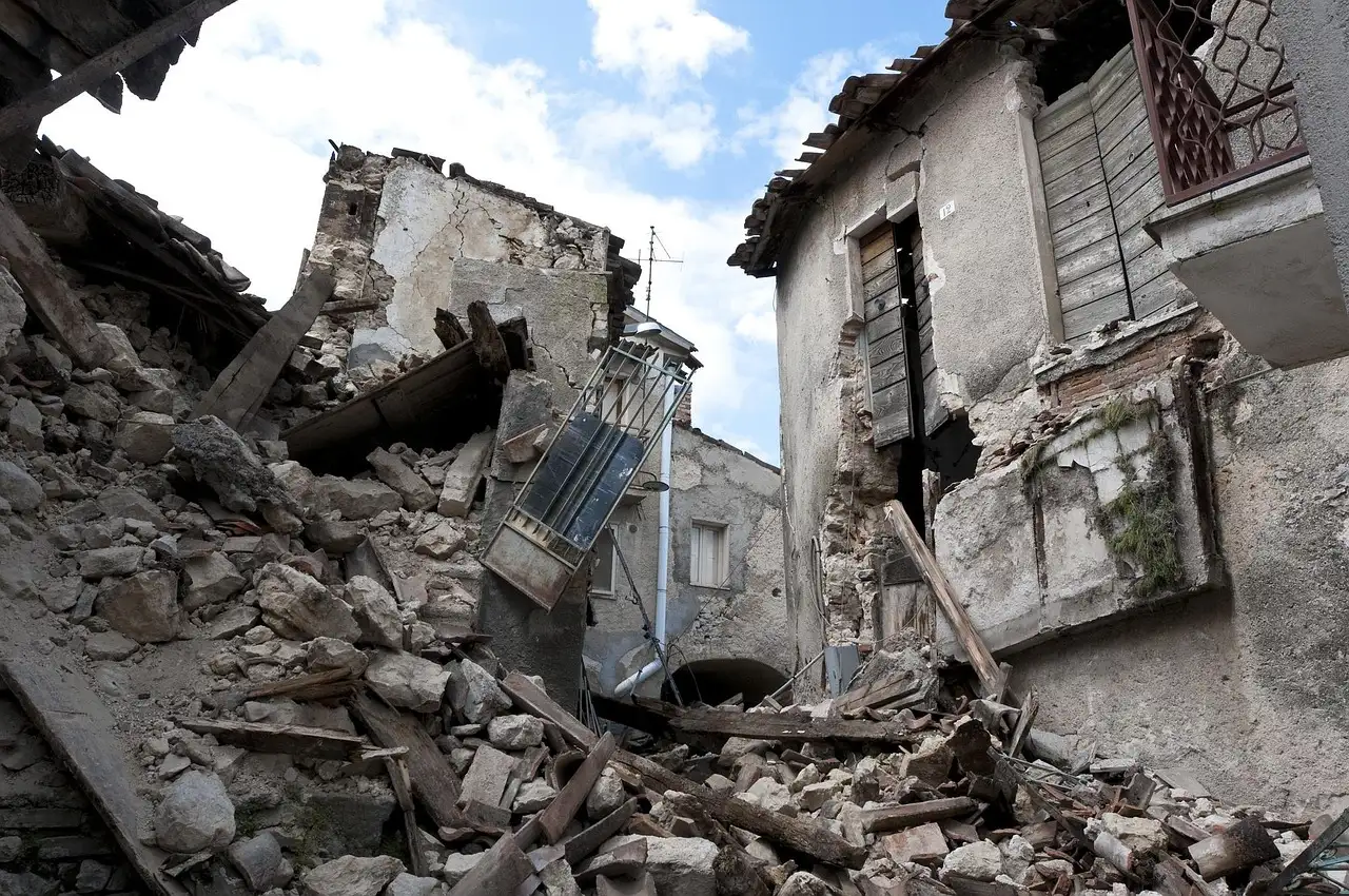 Quel était le nombre de victimes du tremblement de terre à Bam ?