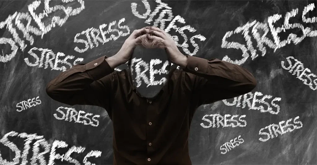 Quels sont les symptômes du stress prolongé à connaître ?