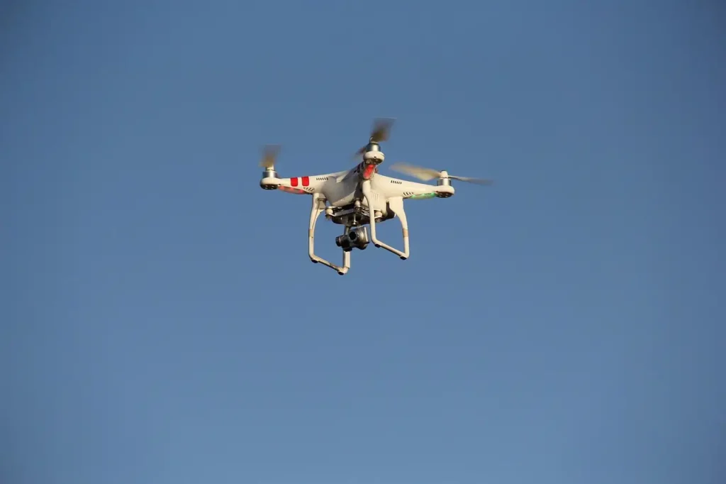 Quelles technologies aident à suivre la migration des oiseaux ?