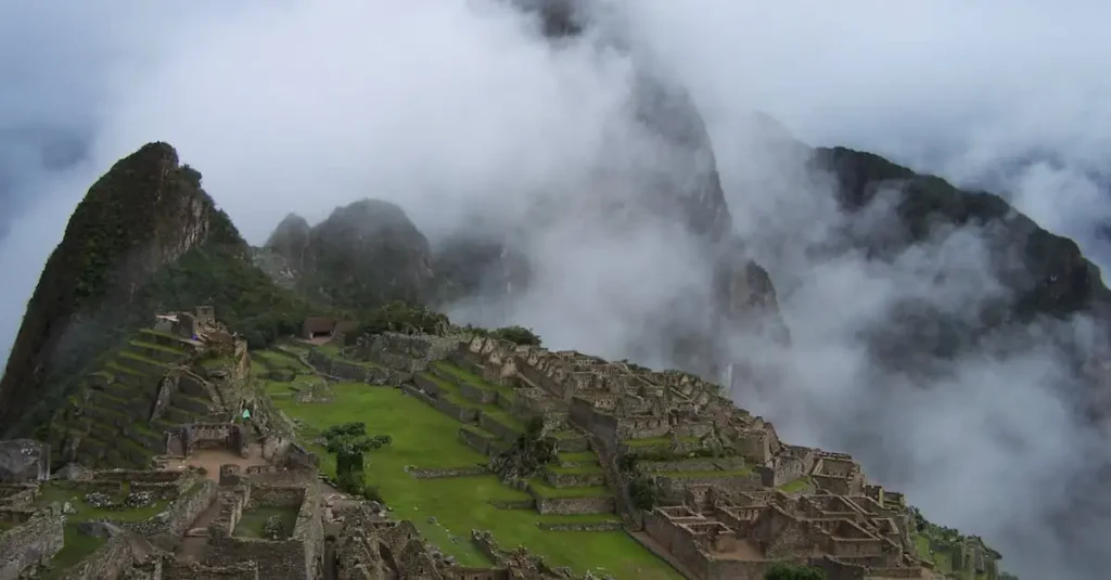 Quelles transformations du Quechua après la conquête espagnole ?