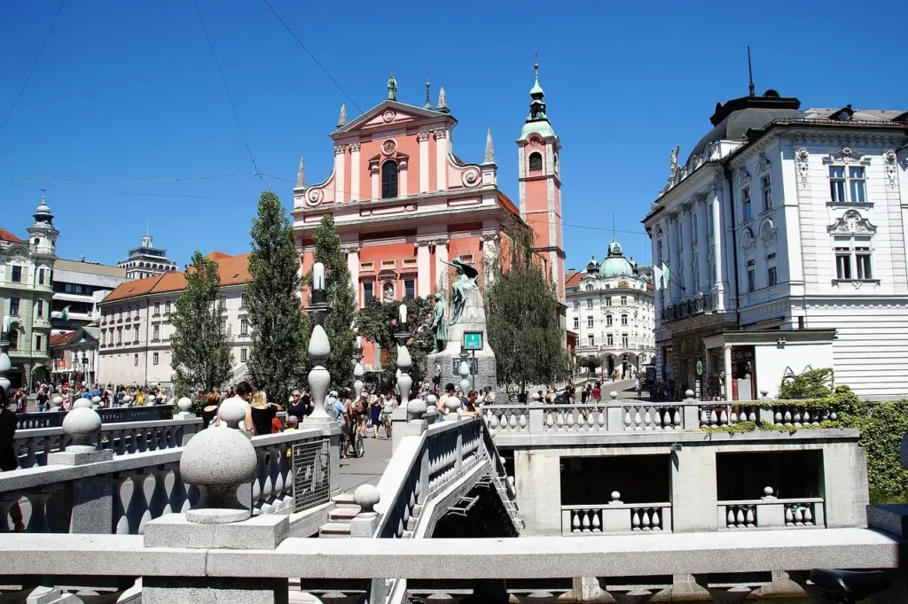 Pourquoi Ljubljana est-elle considérée comme une perle cachée ?