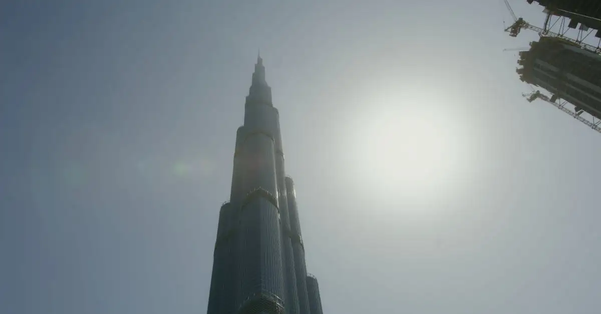 Quel est le plus haut bâtiment du monde : Burj Khalifa ?