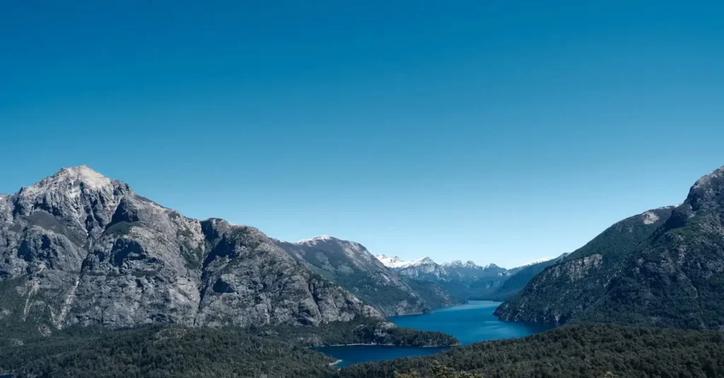 Quelle région d'Argentine abrite le parc national Nahuel Huapi ?